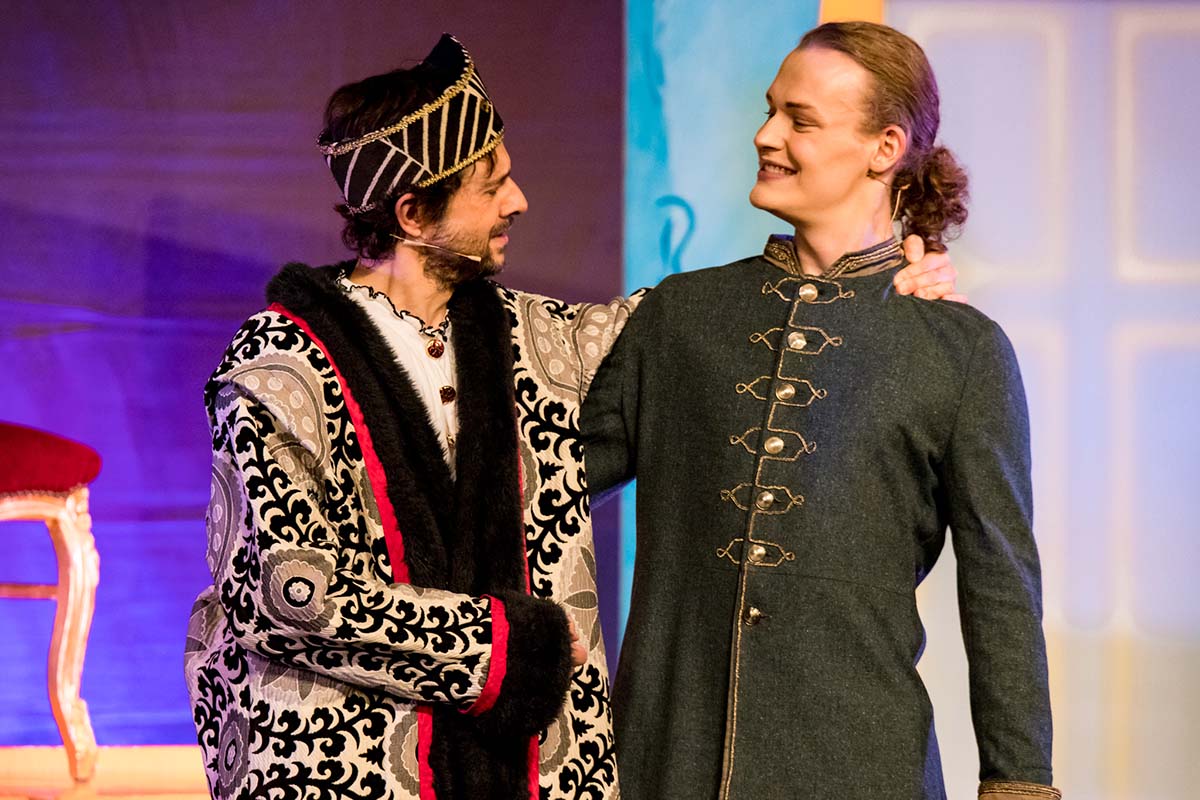 Aschenputtel - Das Musical (2018-2019); Bildrechte: Theater Liberi; Foto: Peter Harbauer (www.ph-otografie.de)